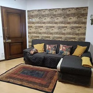 Happy Guest - Living , Borno Italia